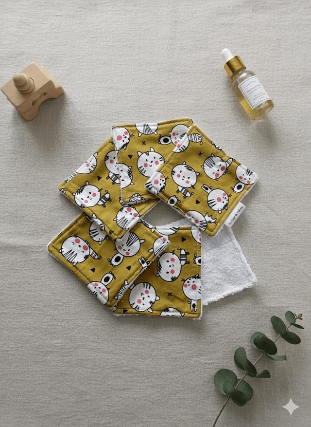 Lingettes lavables bébé.