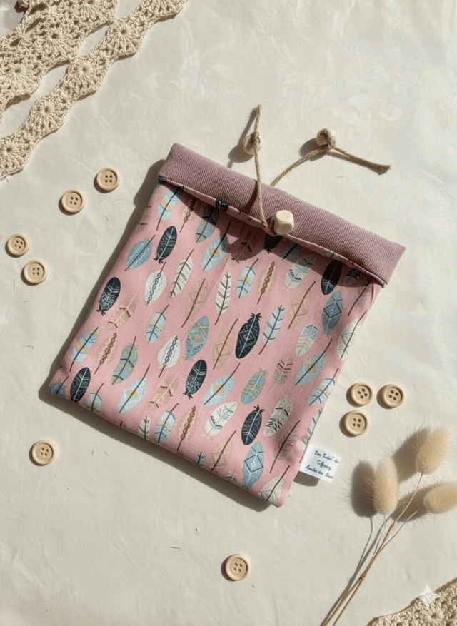 Pochette à livre de poche 